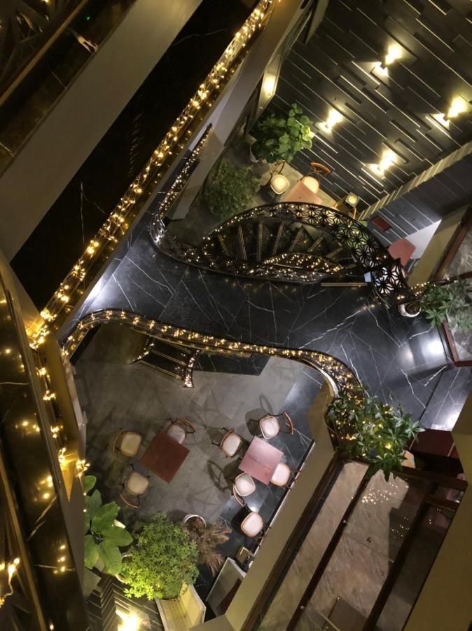 Victorian Hotel Dalat Extérieur photo
